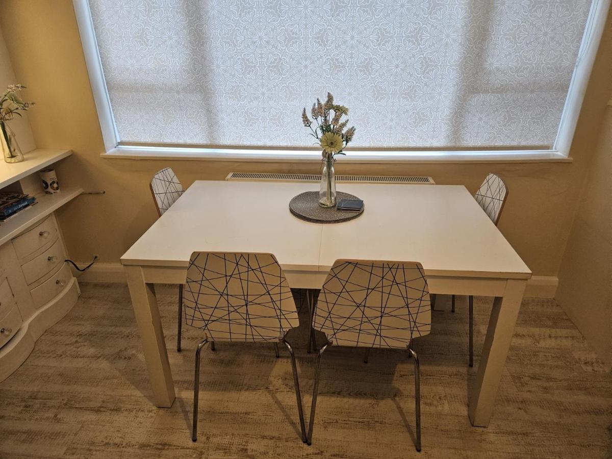 Leigh-On-Sea Retreat - 2 Bedroom Apartment מראה חיצוני תמונה